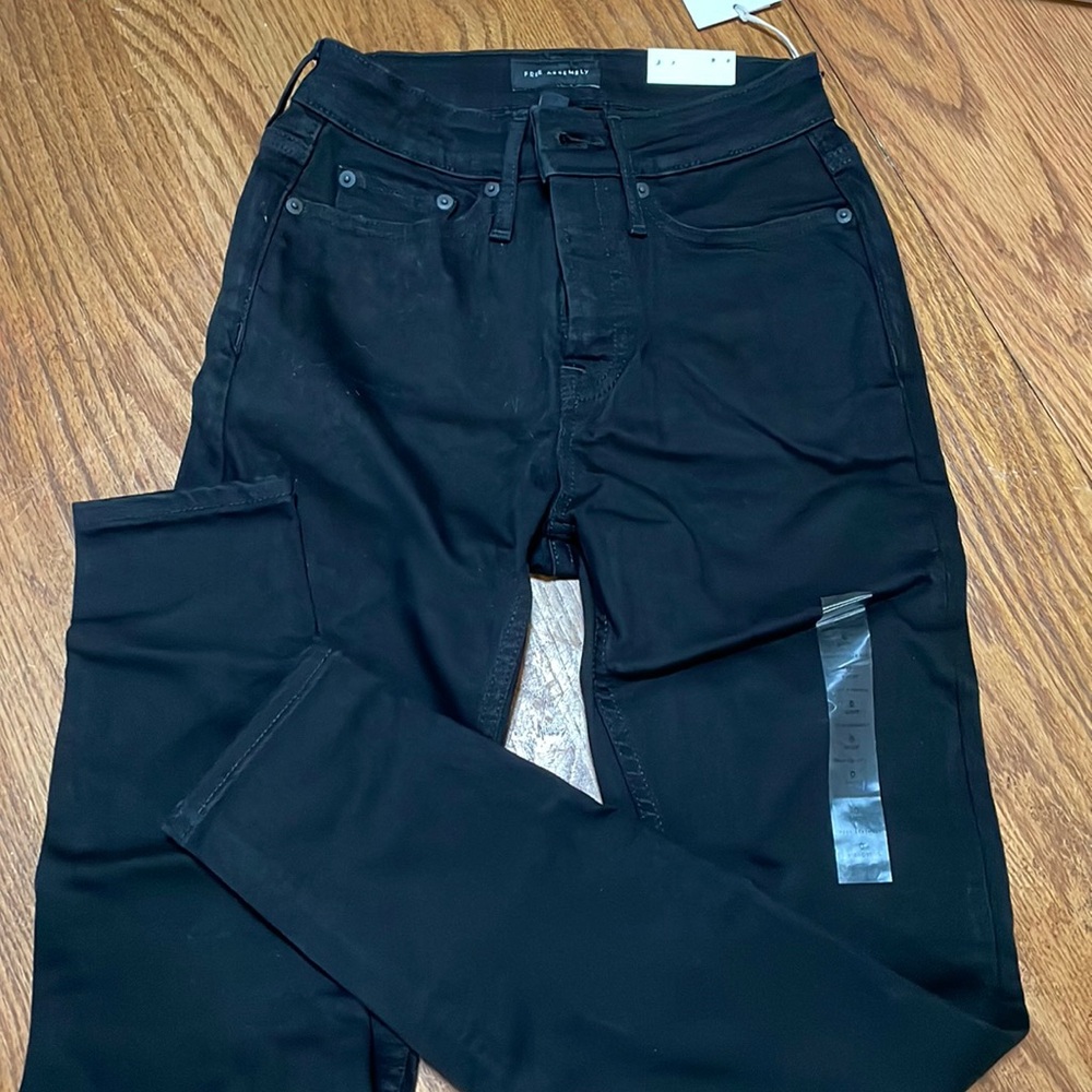 Free assembly skinny jeans